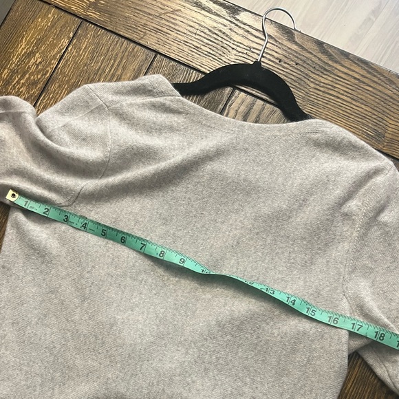 Open back Club Monaco 100% Cashmere Sweater - Picture 3 of 7